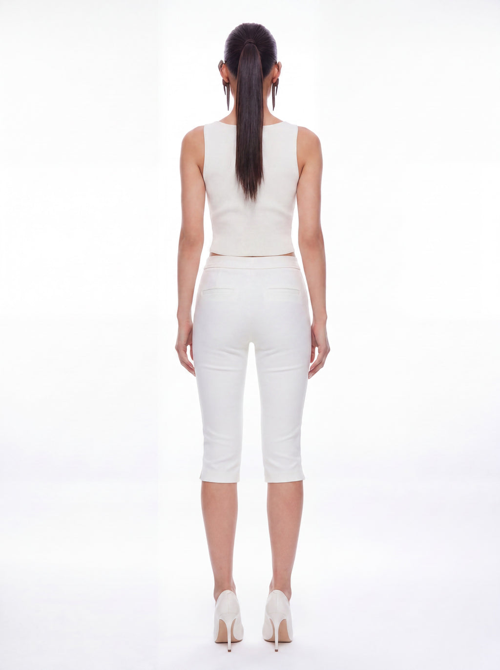 Bella Capri Pants